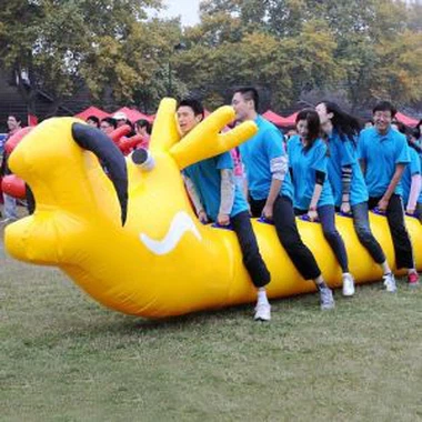 Garip Şişme Oyuncak Ejderha Teknesi